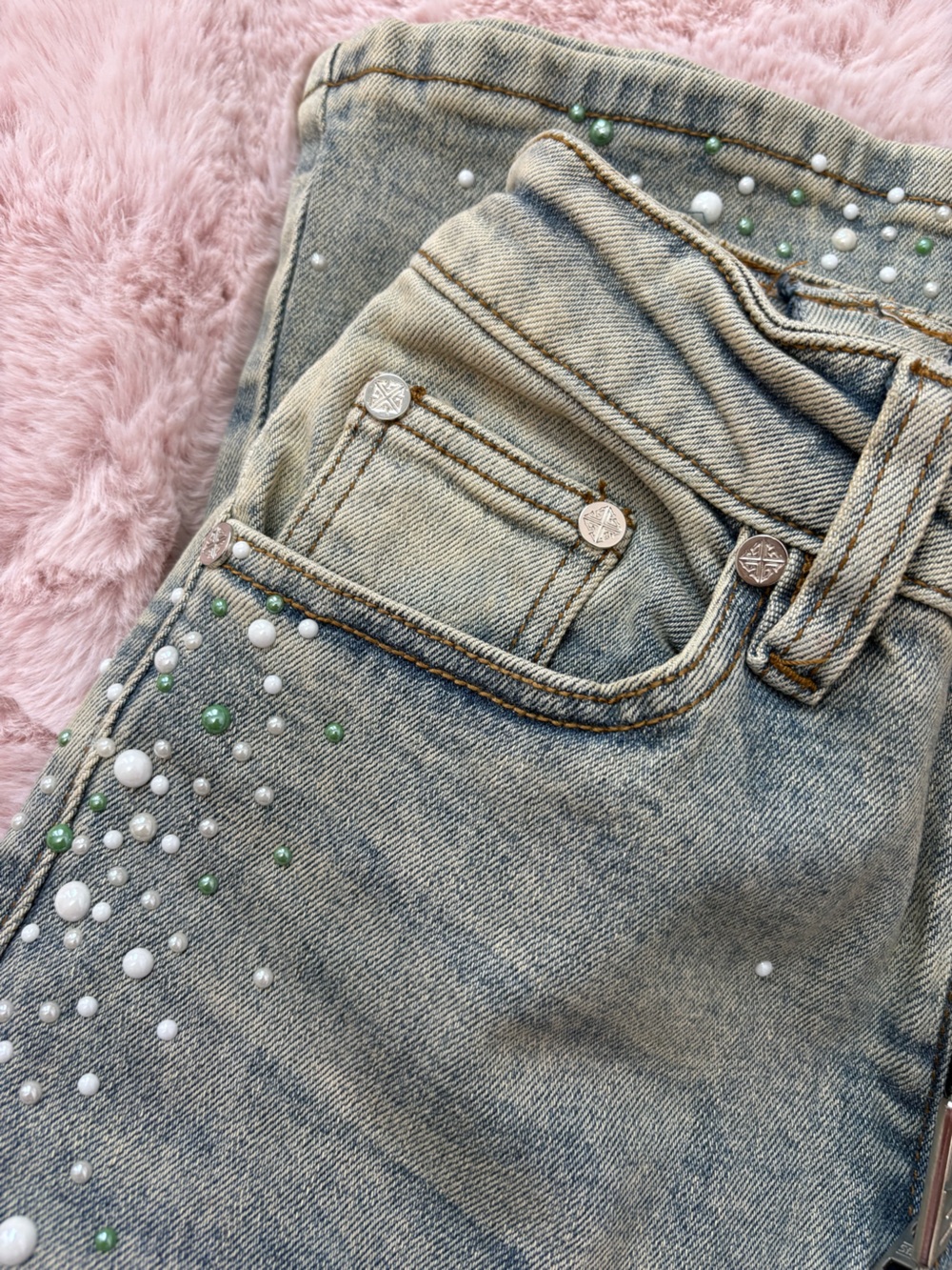 Guapi limited edition vintage olive pearls denim jeans. - Picture 4 of 7